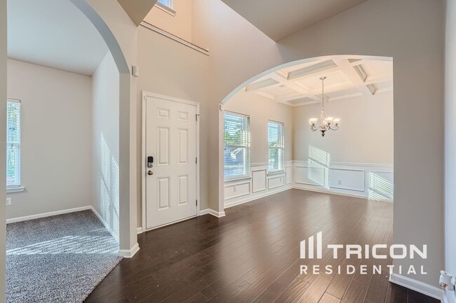 Building Photo - 4050 Tarnwood Pl