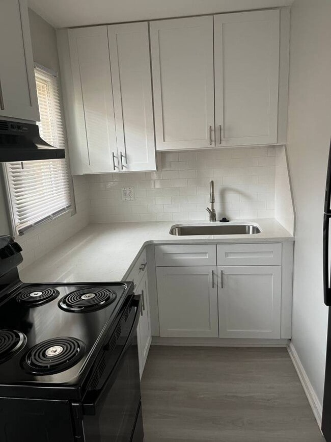 Cocina renovada - Kilborne Apartments
