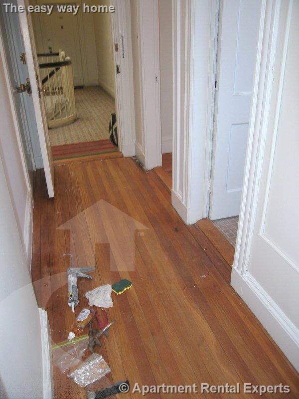 Building Photo - 28 Langdon St