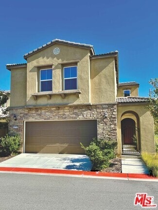 Building Photo - 42720 Azure St
