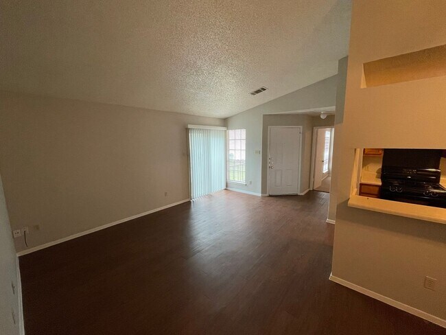 Foto del edificio - 513 Sierra Cove