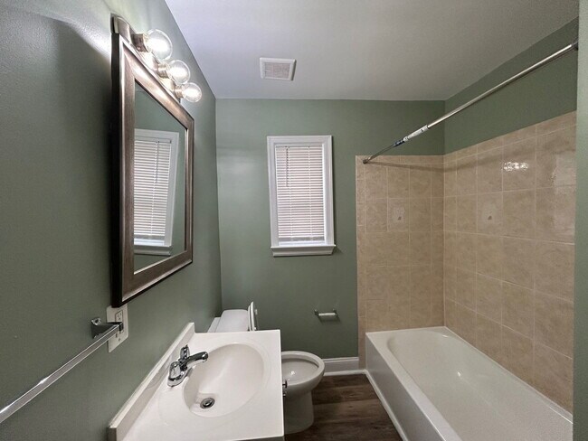 Foto del edificio - Located in the Park Heights area of Baltimore