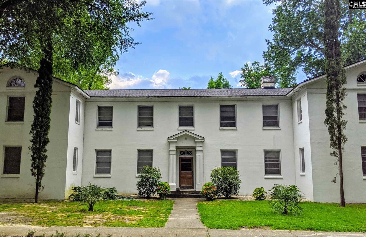 127 South Harden Street Unit 8, Columbia, SC 29205 Room for Rent in