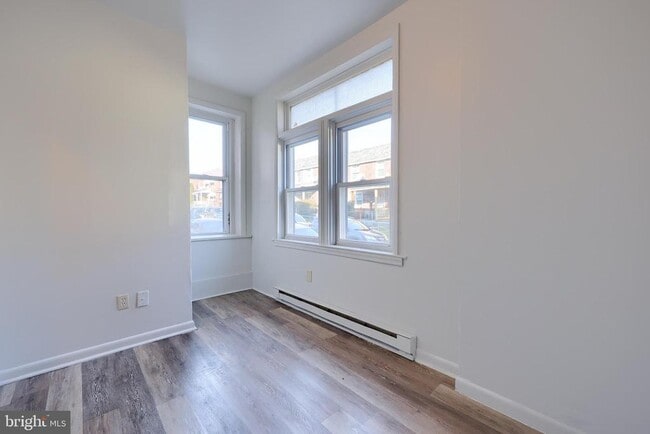 Building Photo - 134 Juniata St