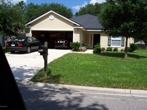 Building Photo - 12449 Long Lake Dr N