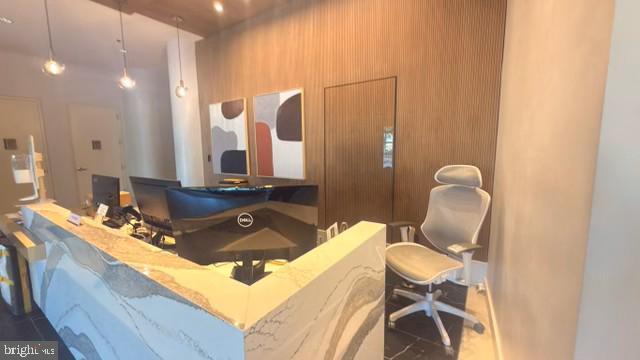 Foto del edificio - 5750 Bou Ave