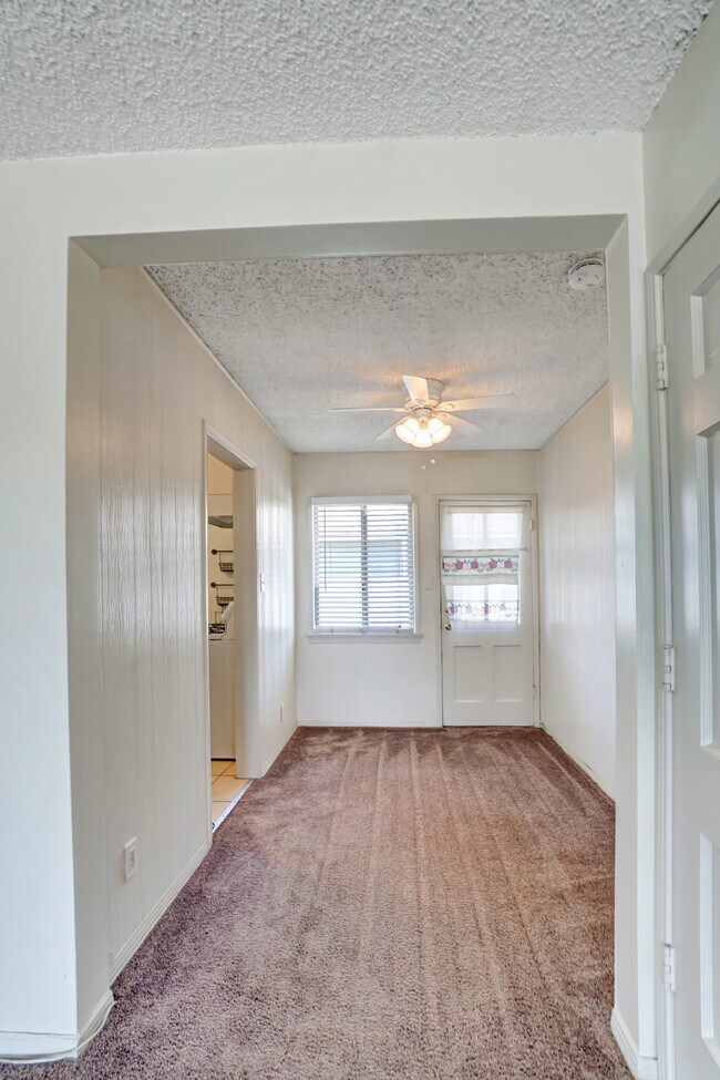 Foto del edificio - 4403 Linden Ave