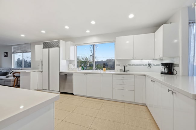 Building Photo - 12815 Via Nestore