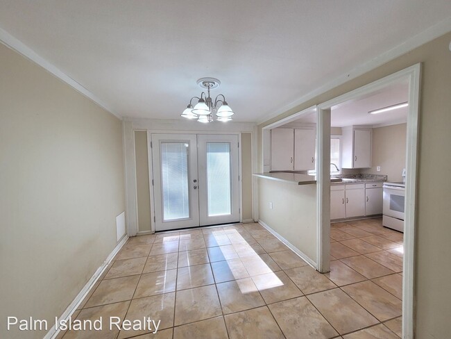 Foto del edificio - 3 br, 1 bath House - 3805 Ward Blvd