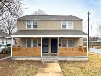 Building Photo - 543 4th Ave W