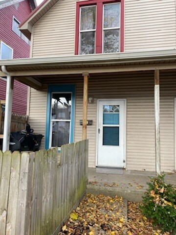 Foto principal - 214 S 5th St
