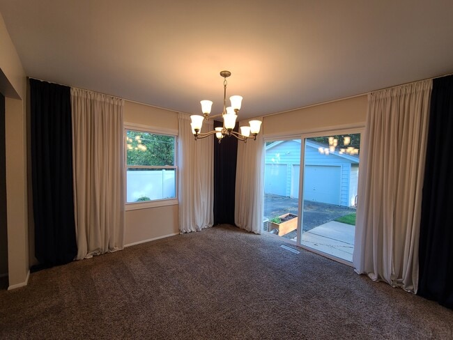 Dining Room - 11723 W Diane Dr