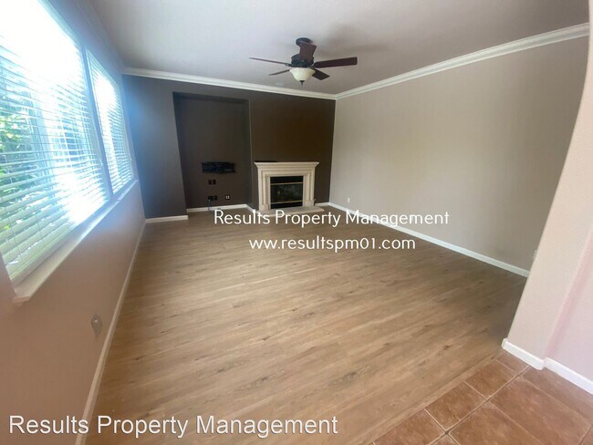 Foto del edificio - 3 br, 2.5 bath House - 1859 Flint St.