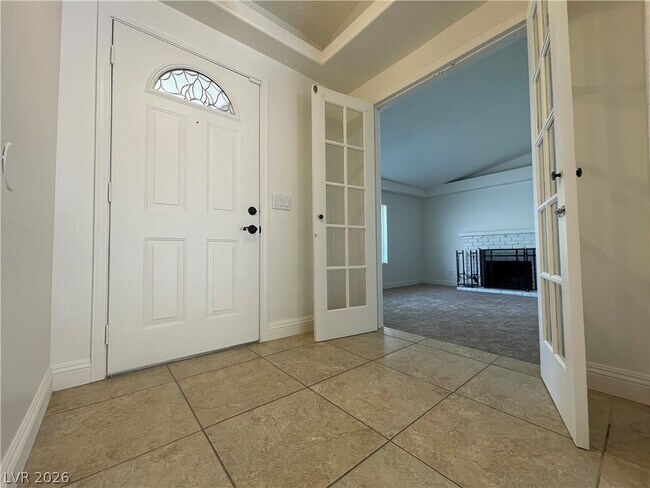 Foto del edificio - 314 E Tamarack Dr