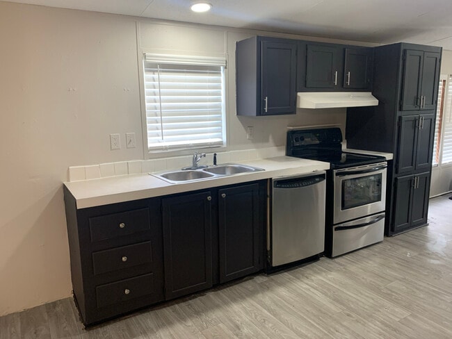 Photo - 3424 Alicia Ln House