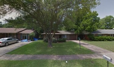Building Photo - 6504 Flamingo Rd