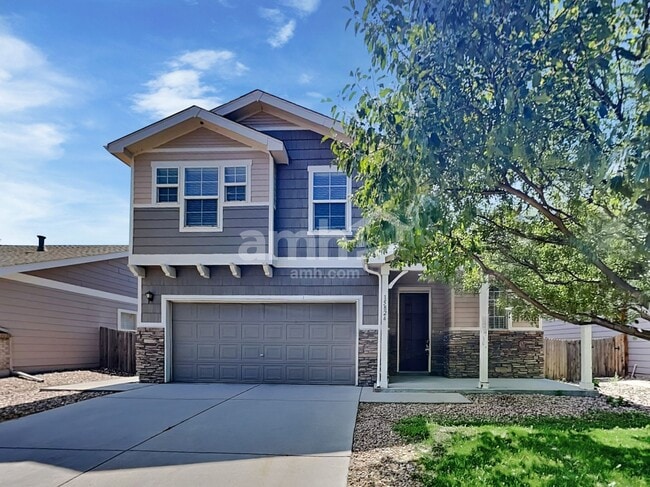 Building Photo - 15824 Robins Dr