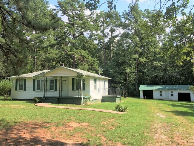 Foto del edificio - Quiet & Peaceful Rancher For Rent!