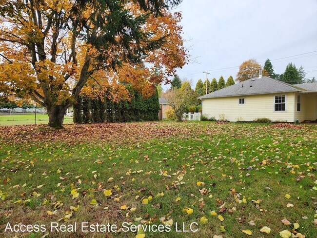 Building Photo - 2 br, 1 bath House - 2165 Ferndale Terrace