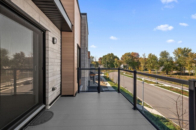 Photo du bâtiment - Quai De la Gare Sainte-Rose - Phase 1