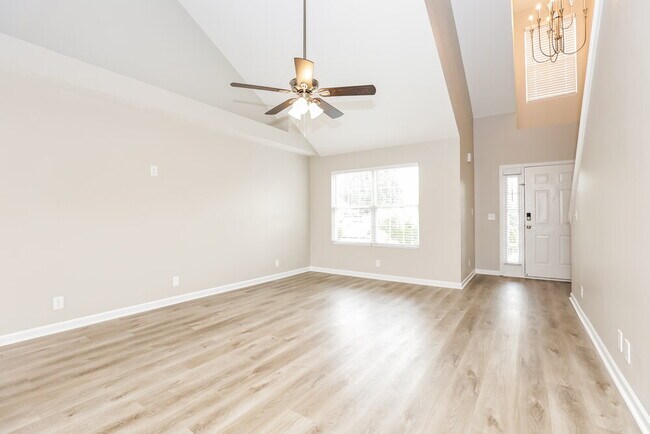 Building Photo - 3835 Precious Ave