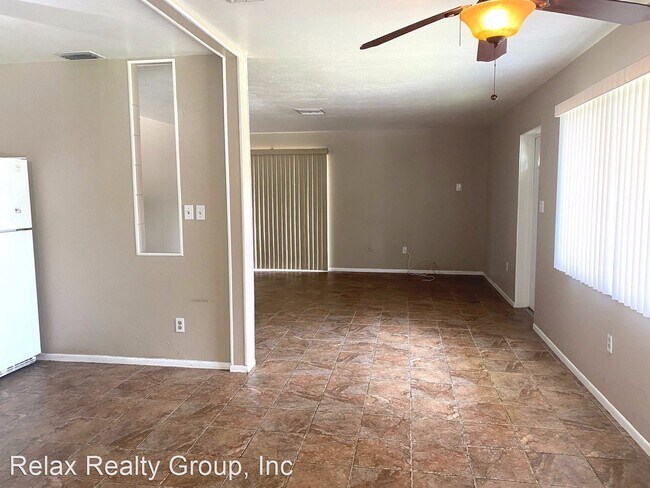 Building Photo - 3 br, 2 bath House - 4752 Lark Ridge Circle