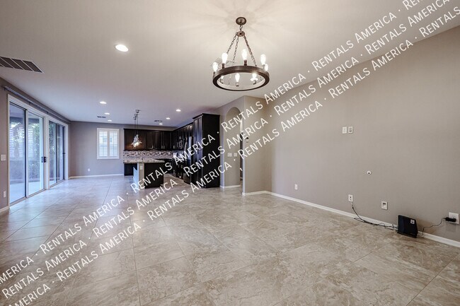 Foto del edificio - 4212 E Erie St