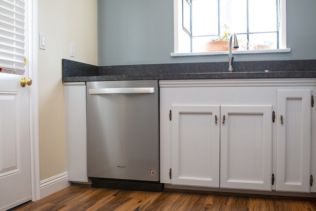 Building Photo - 7900 Shoshone Ave