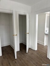 Building Photo - 86 Pequonnock St