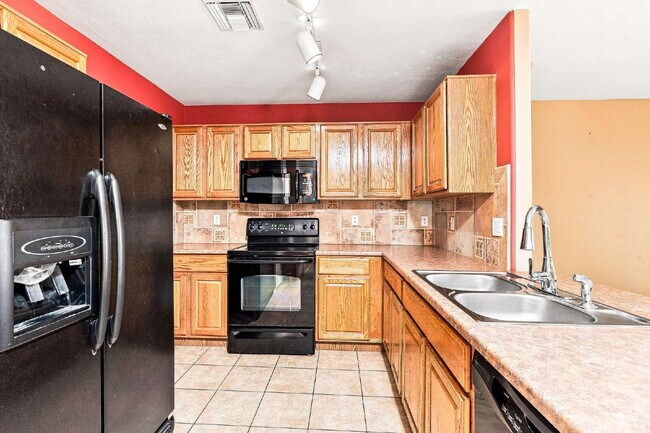 Foto del edificio - 2426 W Silverbell Tree Dr