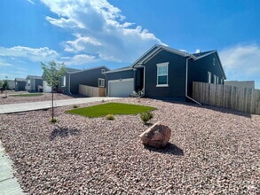Building Photo - 2222 Sunrise Ln