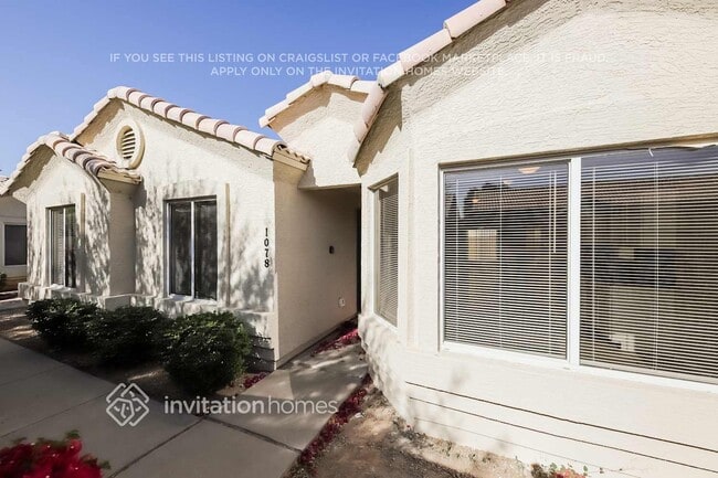 Foto del edificio - 8520 W Palm Ln