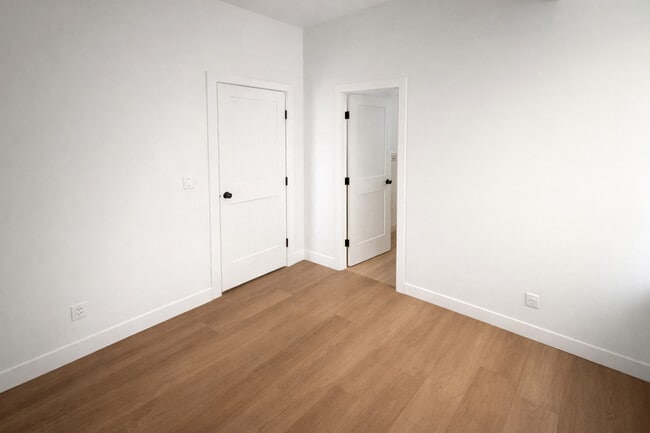 Foto del edificio - 3340 W Evergreen Ave