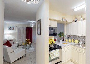 Paradise Isles Apartments