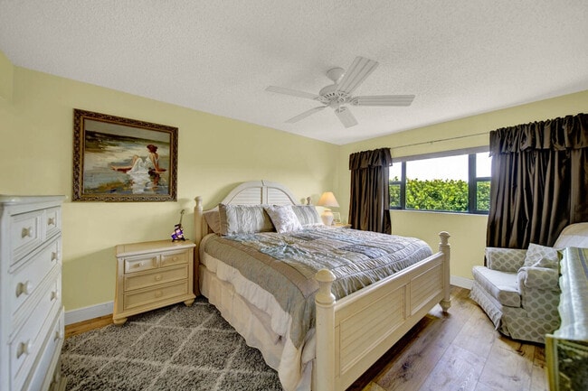 Foto del edificio - 7601 S Ocean Dr