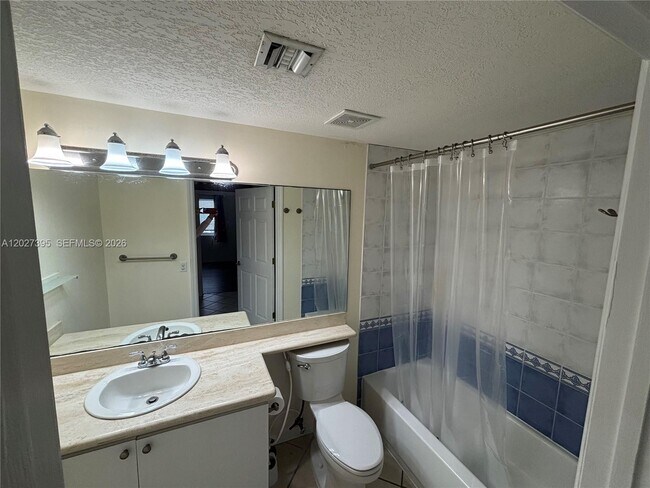 Foto del edificio - 3500 Coral Wy