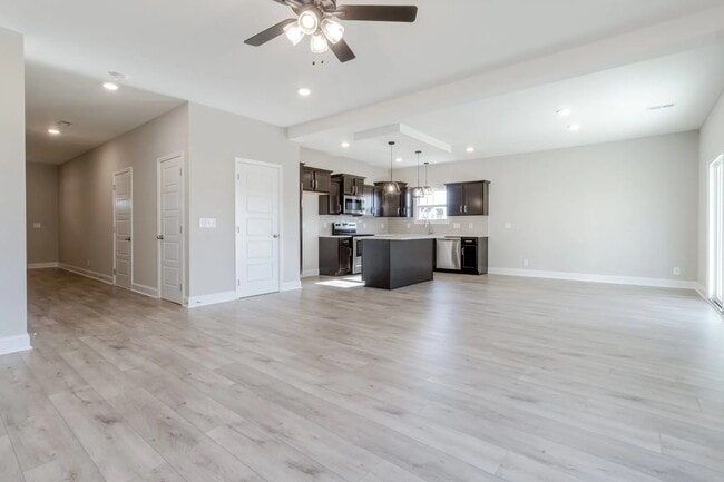 Building Photo - 205 Notgrass Rd