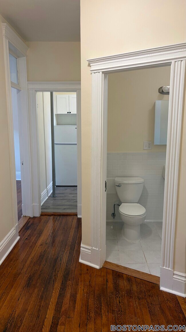 Foto del edificio - 27 Park Dr