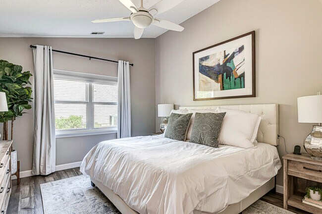 Foto del edificio - 107 E Quail Wood Ln