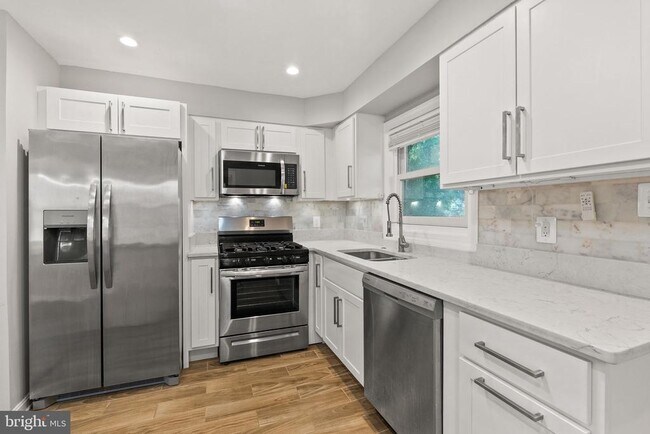Foto del edificio - 4314 Wheeler Rd SE