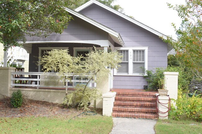 Foto del edificio - 306 Kenwood Ave