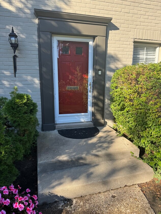 Foto principal - 1702 Graefield Rd