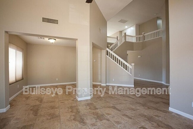 Foto del edificio - 1114 N Eldon Ct