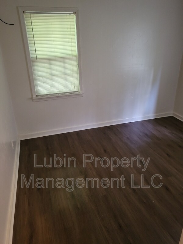 Foto del edificio - 2217 Clayton Ave