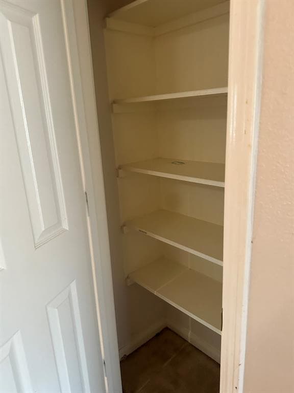 Building Photo - 2726 Crestbrook Ct