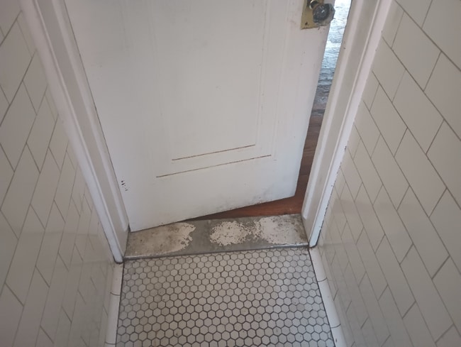 Building Photo - 4218 Buena Vista St