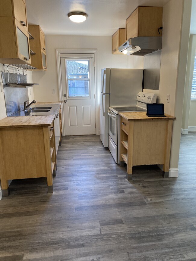 Foto del edificio - 2607 Anchor Ave