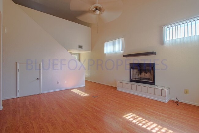 Building Photo - 2-Story w/ Bedroom Loft with a Fenced Yard