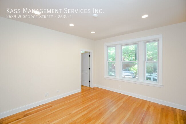 Building Photo - 3D Tour Link in Listing! Avondale Recently...