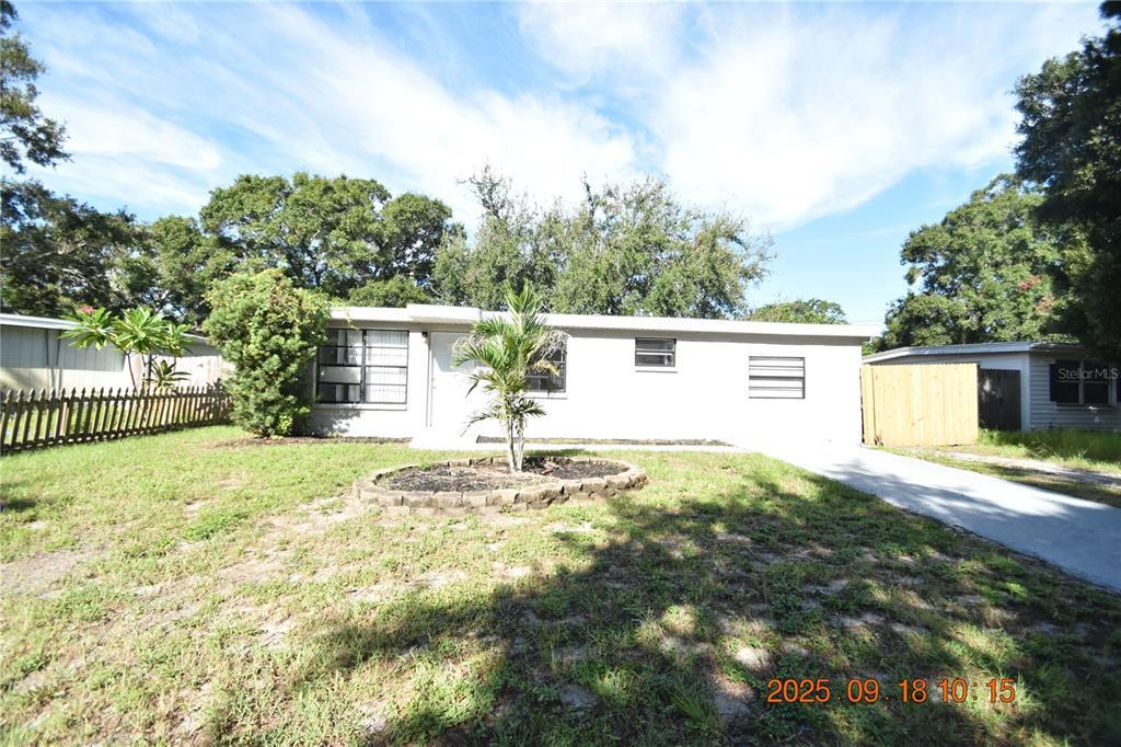 Foto principal - 9432 84th St